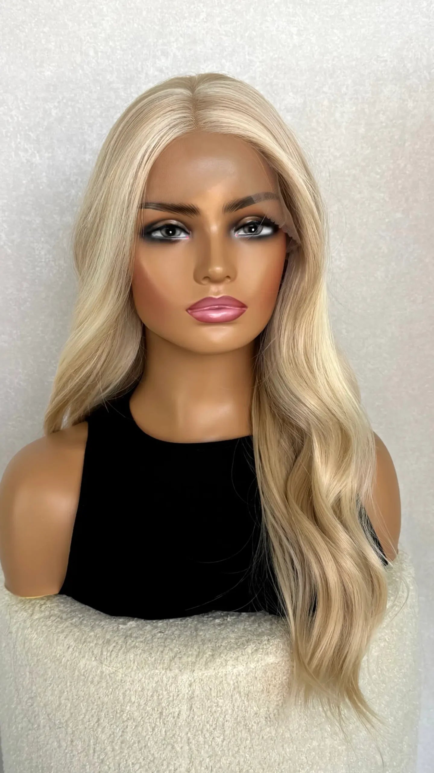 Bright Golden Blonde Lacefront Synthetic Wig – Aurora