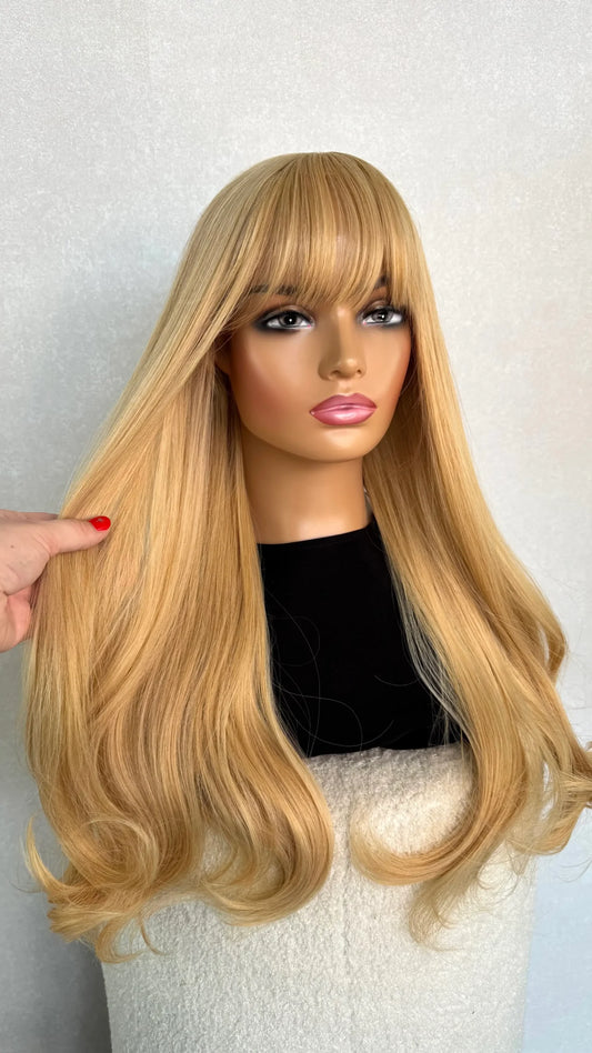 Strawberry Blonde Fringe Synthetic Wig – Montana