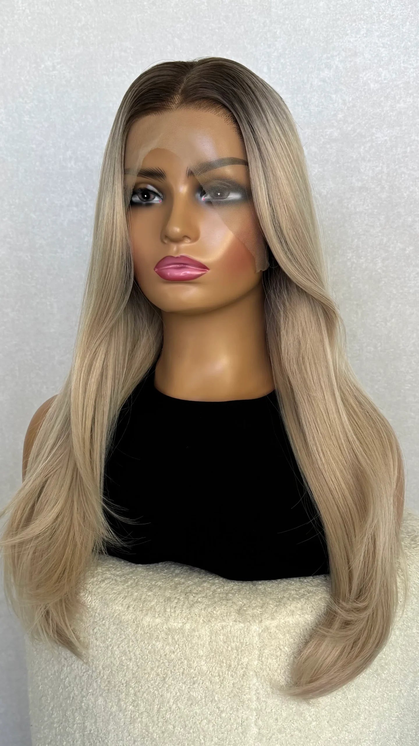 Lace Front Clean Blonde with Dark Root Synthetic – Stardust